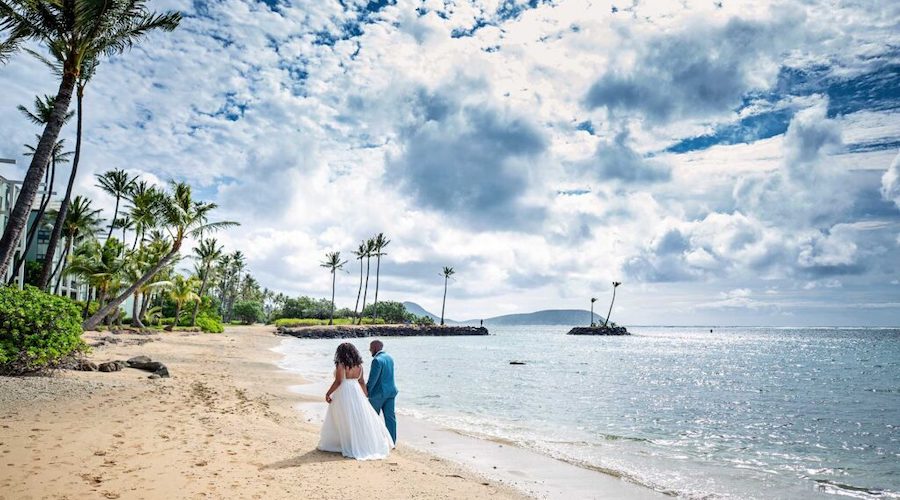 Best Beach Wedding in Oahu