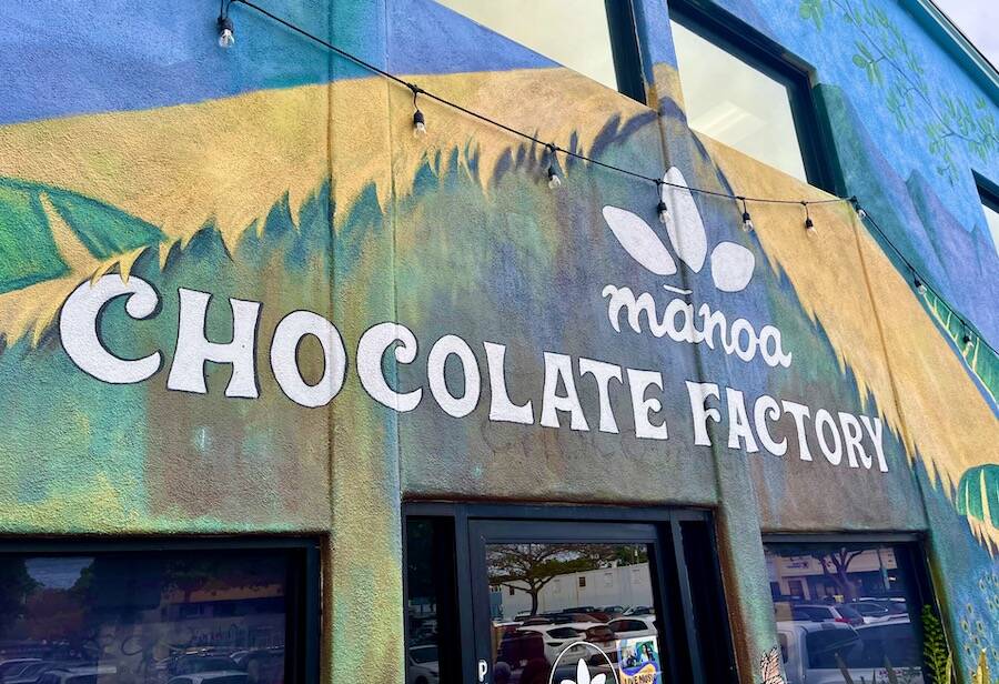 Manoa Chocolate Factory Tour in Kailua Town Oahu